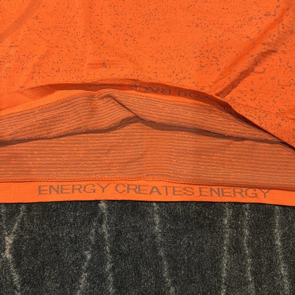 Lululemon swiftly relaxed fit long sleeve - 14 - Picture 2 of 6